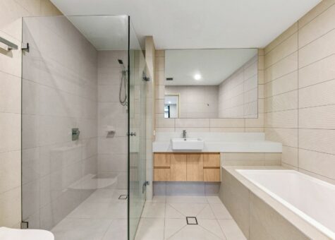 201/1-5 Chapman Avenue