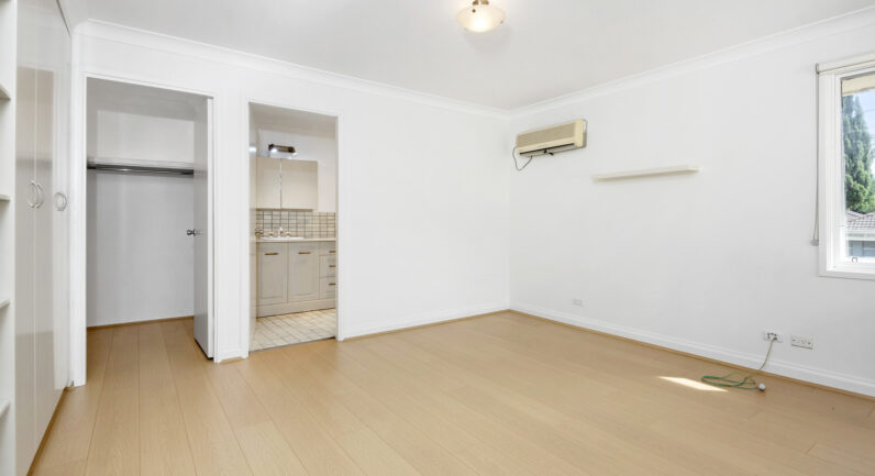 2 Cotswold Close, Belrose NSW 2085