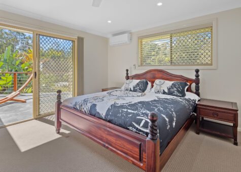 63 Stanley Folkard Place