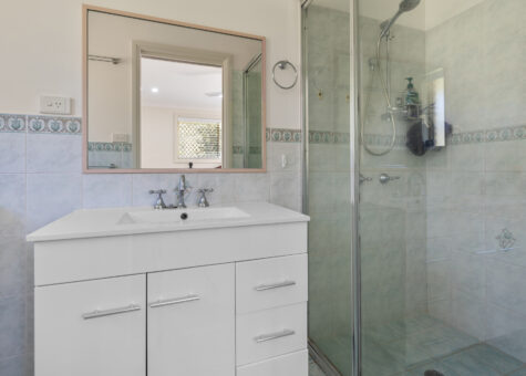 63 Stanley Folkard Place