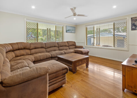 63 Stanley Folkard Place