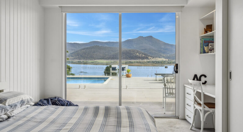 307 Lyell Highway, Granton TAS 7030