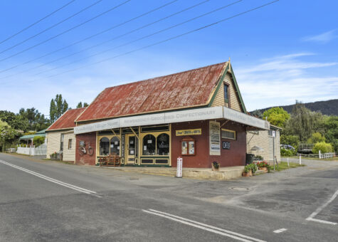 3446 Channel Highway