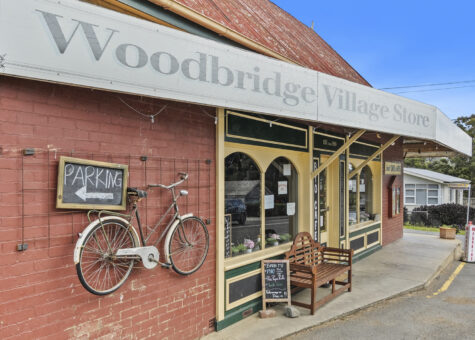 3446 Channel Highway