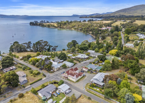 3446 Channel Highway