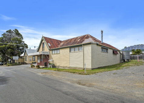 3446 Channel Highway