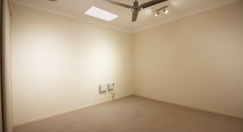 30 Meryll Court, Kallangur QLD 4503