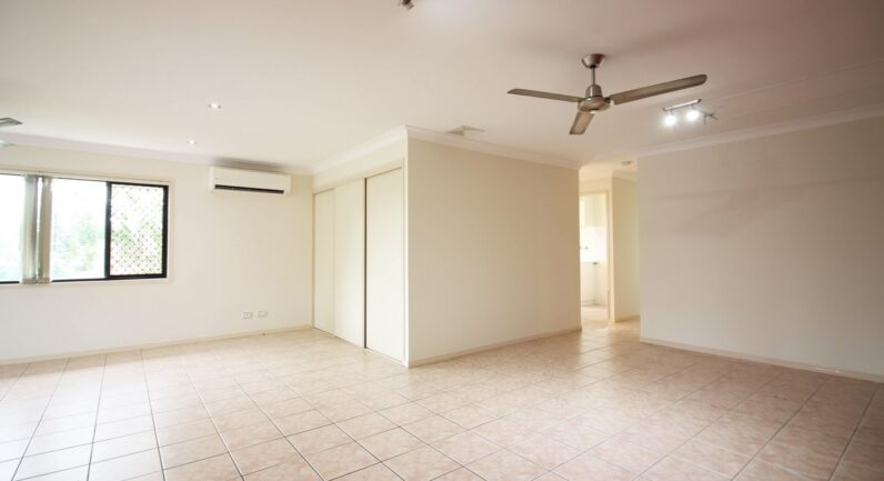 30 Meryll Court, Kallangur QLD 4503