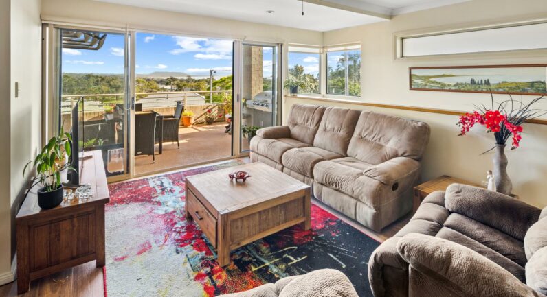 22 Main Street, Crescent Head NSW 2440