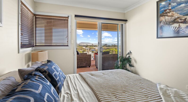 22 Main Street, Crescent Head NSW 2440