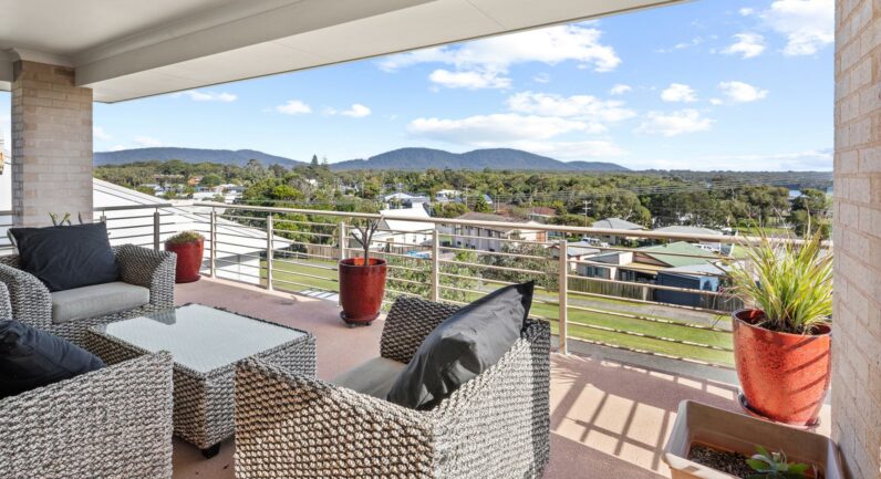 22 Main Street, Crescent Head NSW 2440