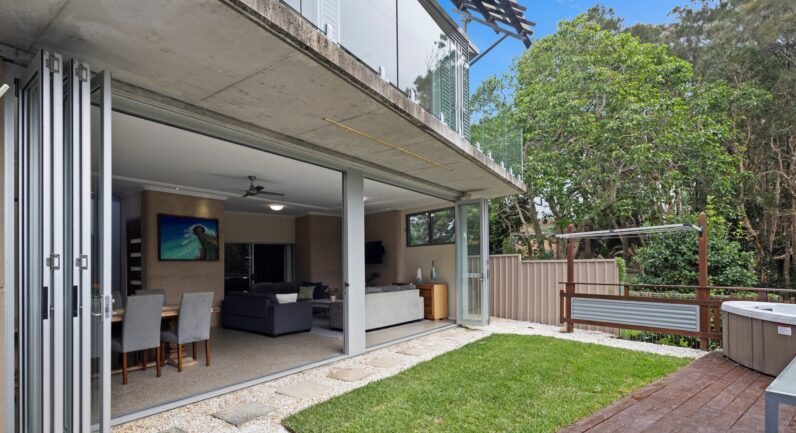 5/9 Belmore Street, Crescent Head NSW 2440