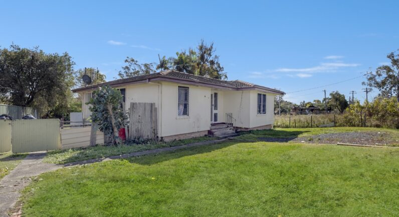 29 Gordon Nixon Avenue, West Kempsey NSW 2440