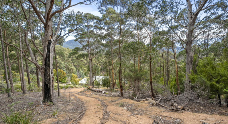 35 Valley View Road, Margate TAS 7054