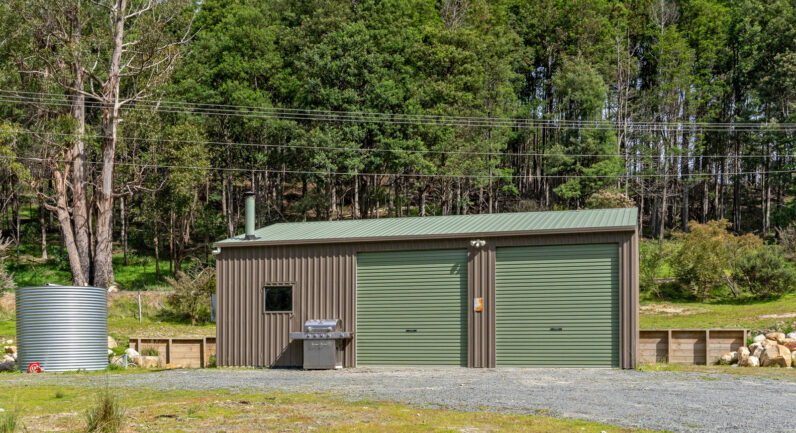 9 Bobs Road, Oyster Cove TAS 7150