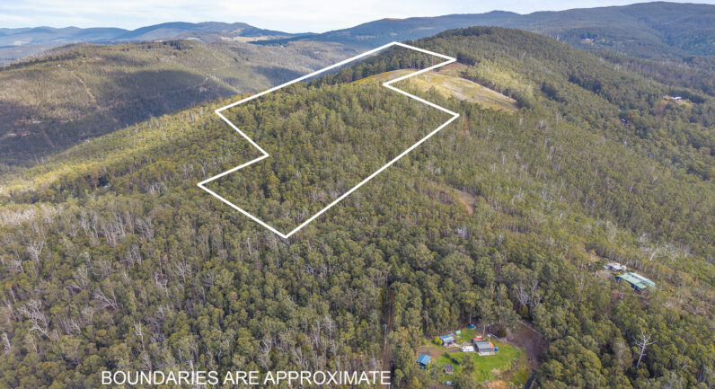 218 Longmans Road, Snug TAS 7054