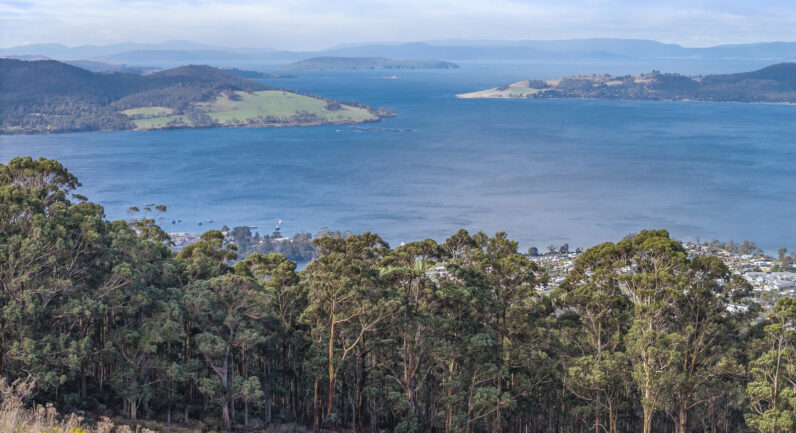 218 Longmans Road, Snug TAS 7054