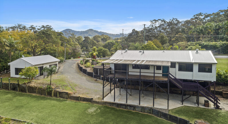 6 Plunkett Crescent, Boambee NSW 2450