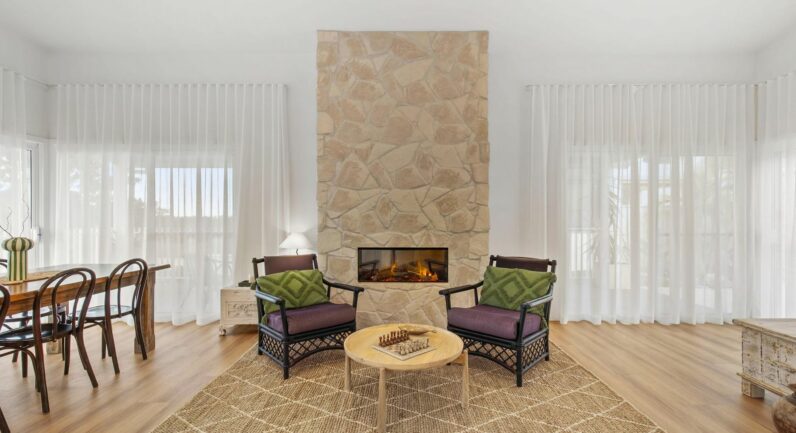 8 Diggers Beach Road, Coffs Harbour NSW 2450