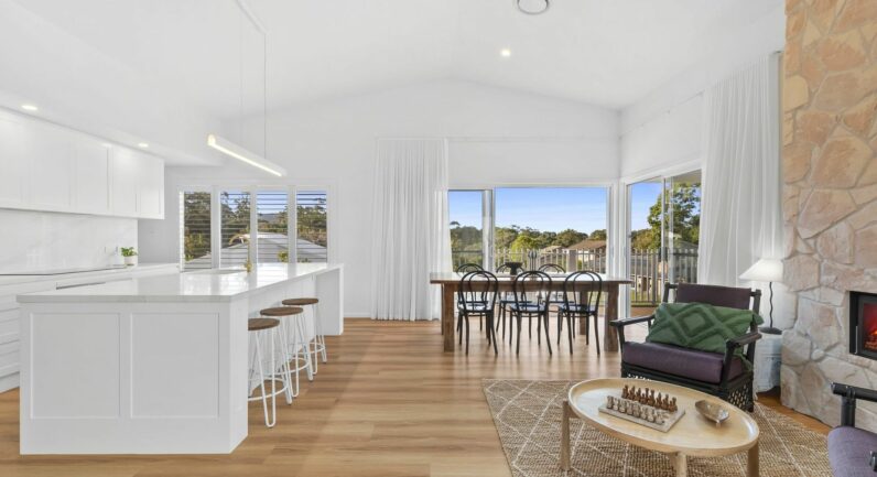 8 Diggers Beach Road, Coffs Harbour NSW 2450