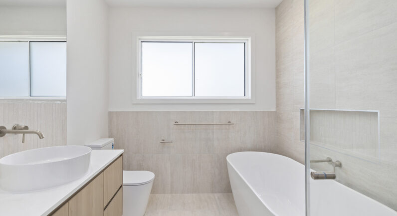 7 Amadeus Place, North Boambee Valley NSW 2450