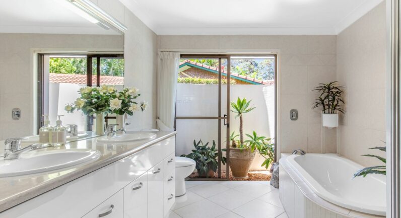 15 Coombar Close, Coffs Harbour NSW 2450