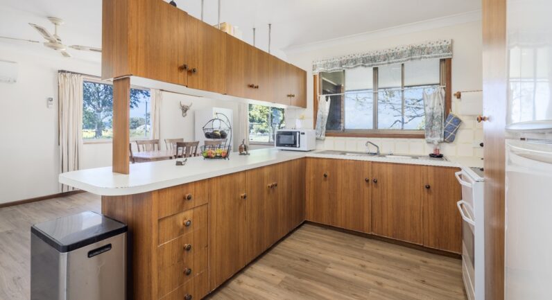 1076 Macleay Valley Way, Bellimbopinni NSW 2440