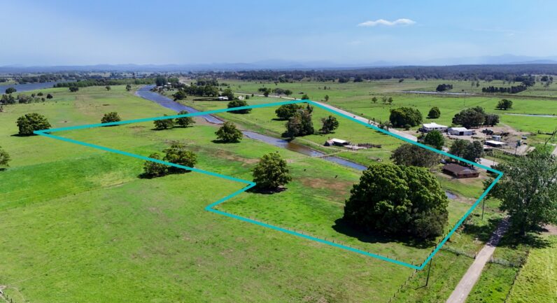 1076 Macleay Valley Way, Bellimbopinni NSW 2440