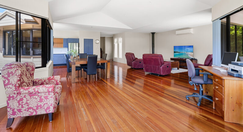 20 Hibbard Lane, Crescent Head NSW 2440