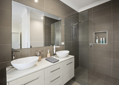 5 Moonee Creek Drive