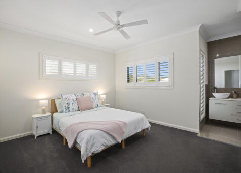 5 Moonee Creek Drive