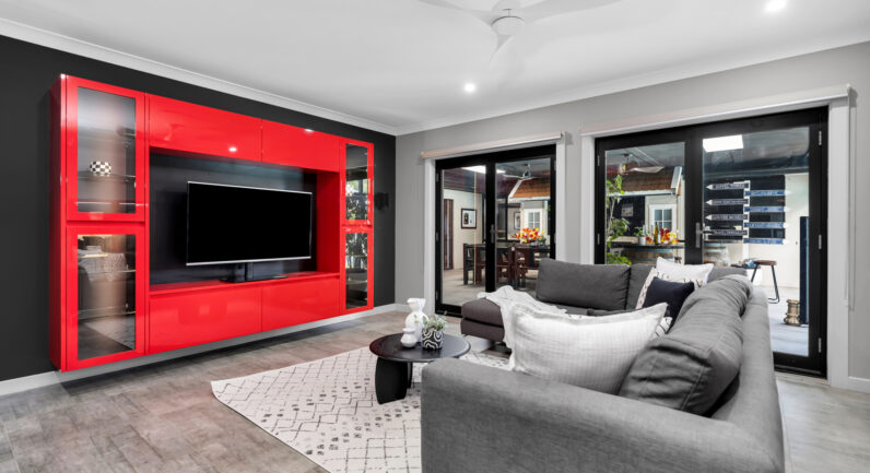 1 Sickles Drive, Grasmere NSW 2570