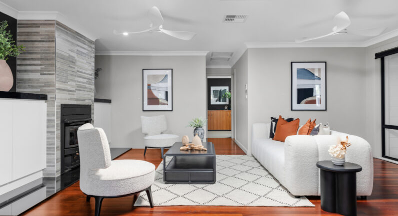 1 Sickles Drive, Grasmere NSW 2570