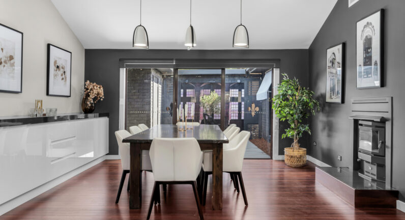 1 Sickles Drive, Grasmere NSW 2570