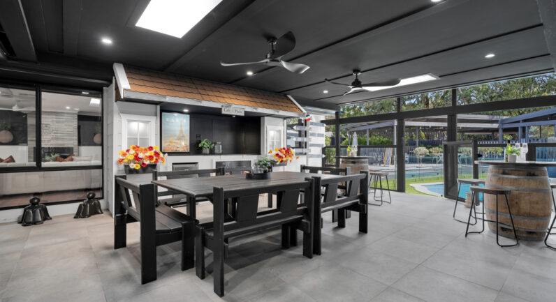 1 Sickles Drive, Grasmere NSW 2570