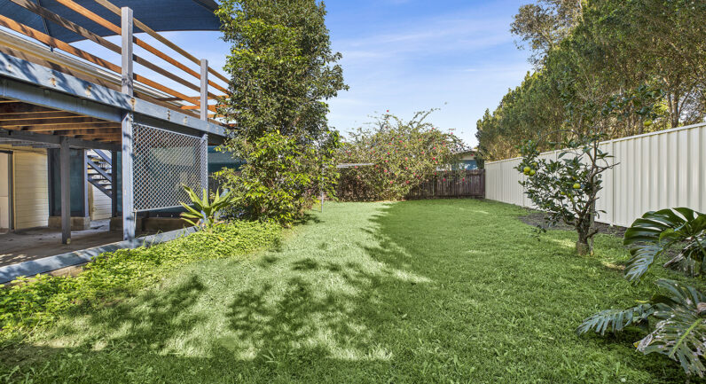 10 Burns Crescent, Corindi Beach NSW 2456