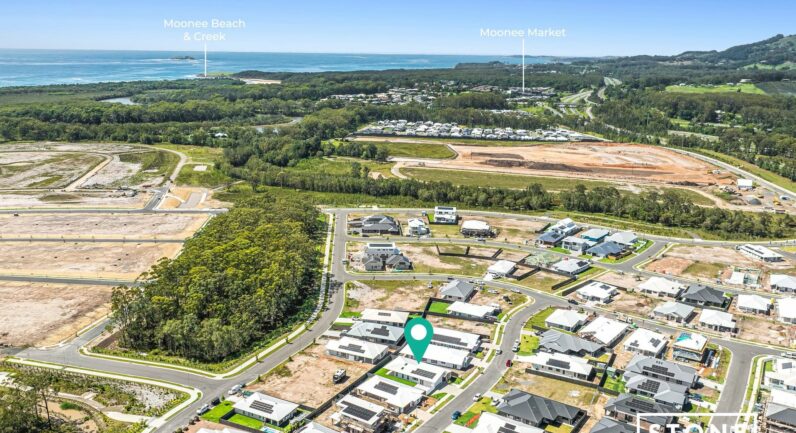 12 Grouper Crescent, Moonee Beach NSW 2450