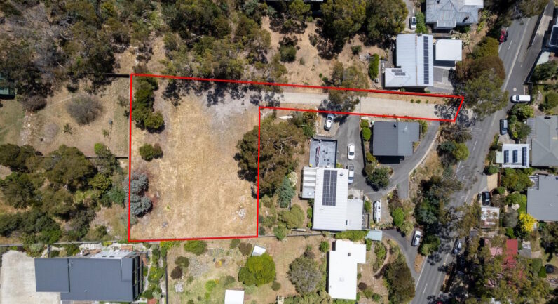 11 Roslyn Avenue, Kingston Beach TAS 7050