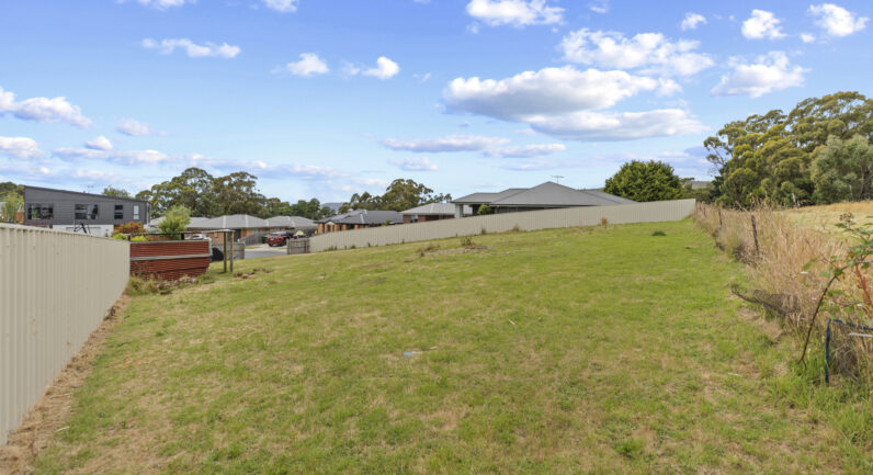 4 Space Court, Snug TAS 7054