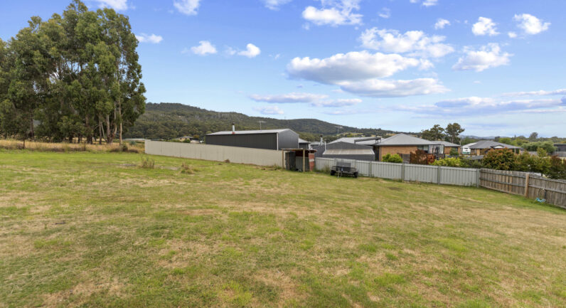 4 Space Court, Snug TAS 7054