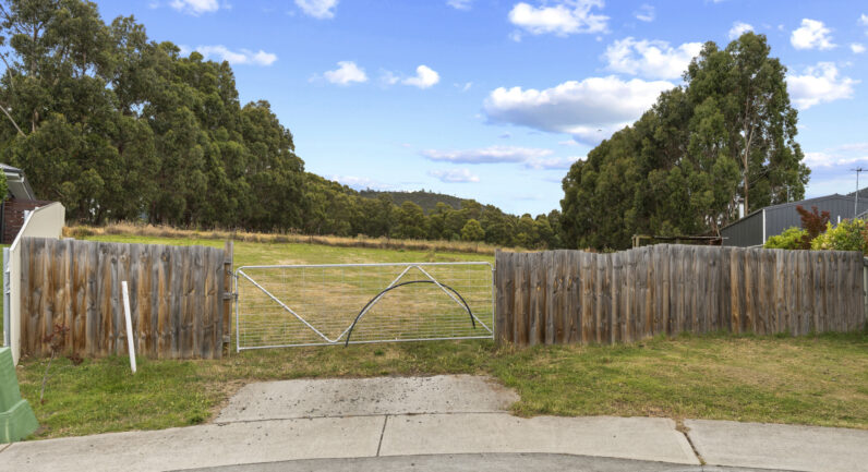 4 Space Court, Snug TAS 7054
