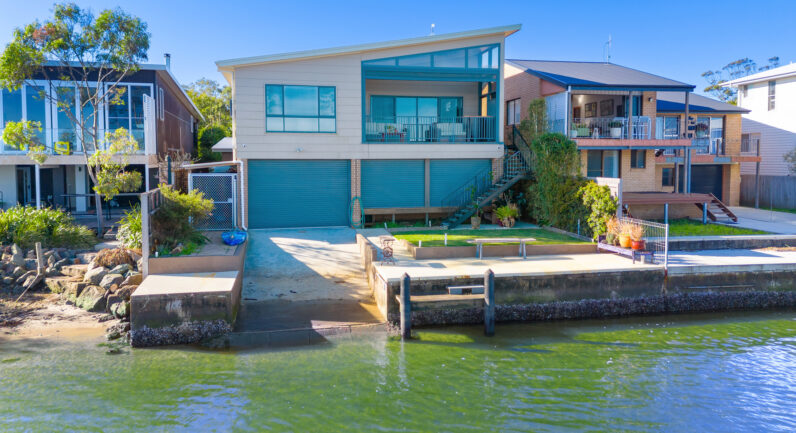 22 North Shore Drive, North Shore NSW 2444