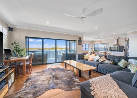 22 North Shore Drive