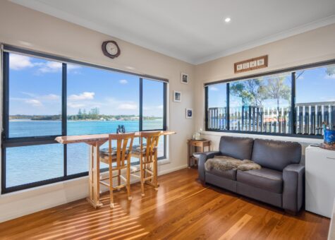 22 North Shore Drive