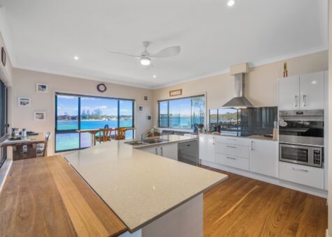 22 North Shore Drive