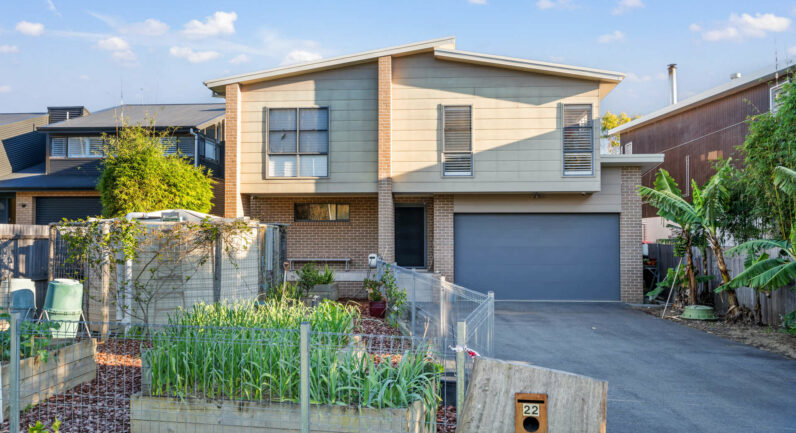 22 North Shore Drive, North Shore NSW 2444