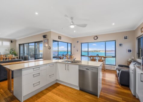 22 North Shore Drive