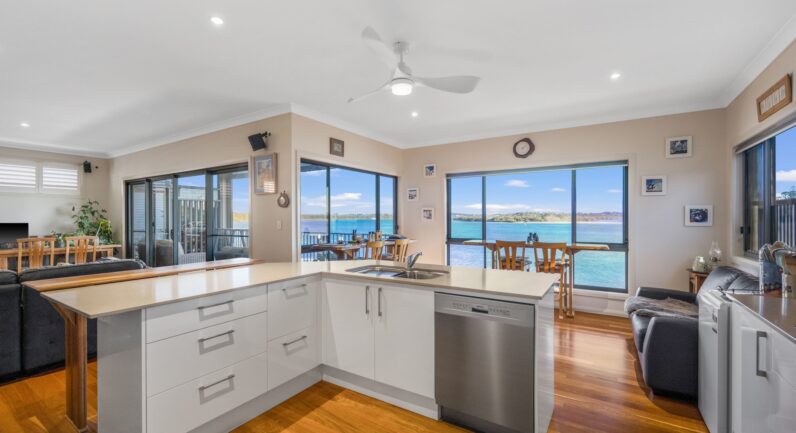 22 North Shore Drive, North Shore NSW 2444