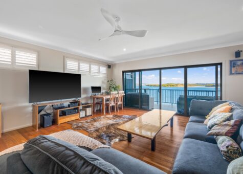 22 North Shore Drive