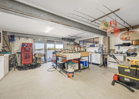 22 North Shore Drive